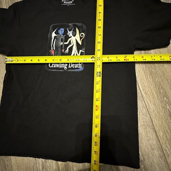🛍️Crawling Death women T-Shirt Size S excellent condition - Picture 2 of 4